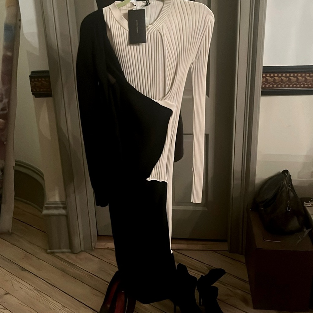 Bottega Veneta Italy most definitely unique